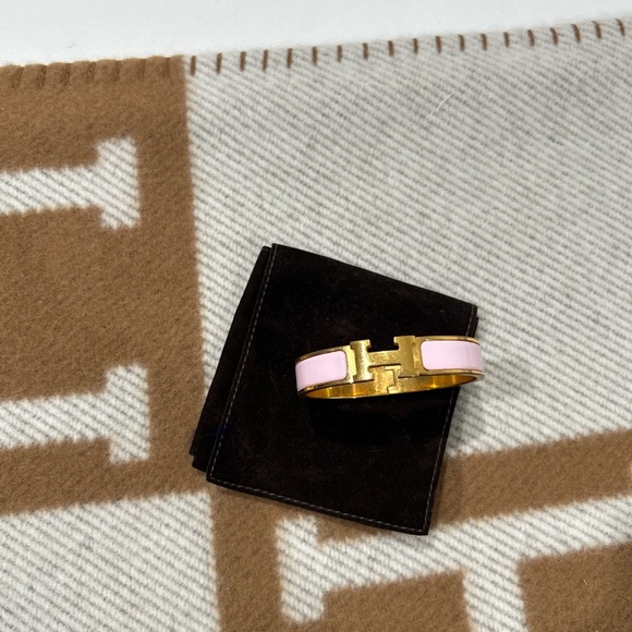 Hermes Jewelry - Hermes small pink and gold Clic H bracelet